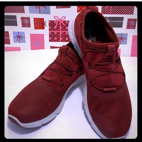 Under Armour Other - NEW/ NWOT Under Armour Mens Sneaker. Size: 11.5
